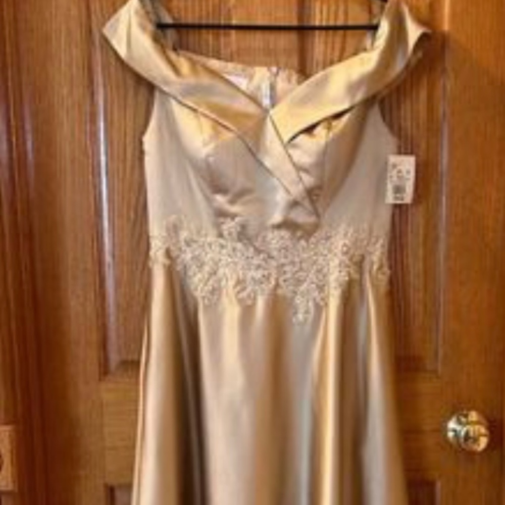 Women’s Formal Dress